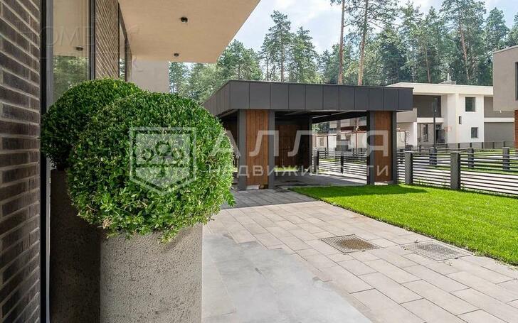 2-этажный коттедж 380 м² с отделкой