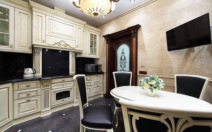 4-КОМН. КВАРТИРА С ОТДЕЛКОЙ 137.2 М² НА 3 ЭТАЖЕ