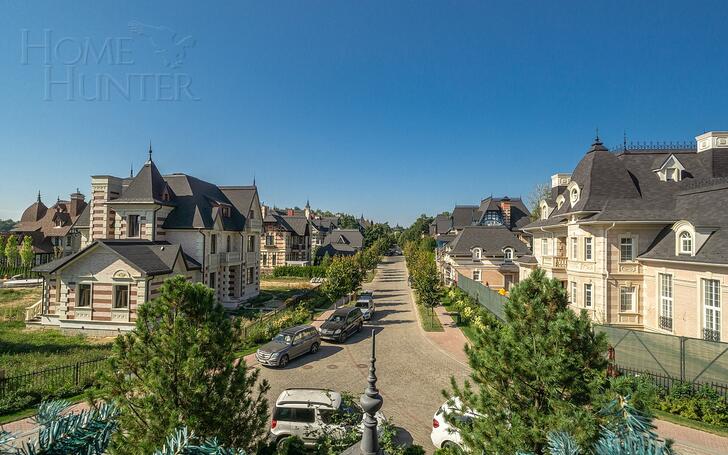 2-этажный коттедж 374 м² с отделкой