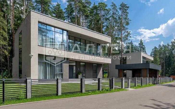 2-этажный коттедж 380 м² с отделкой