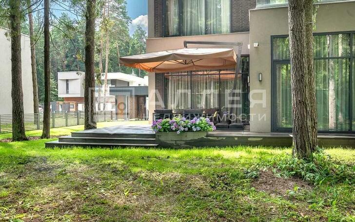 2-этажный коттедж 380 м² с отделкой