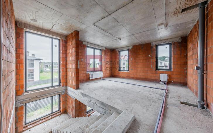 2-этажный коттедж 282 м² без отделки