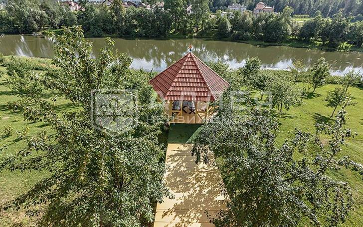 2-этажный коттедж 540 м² с отделкой