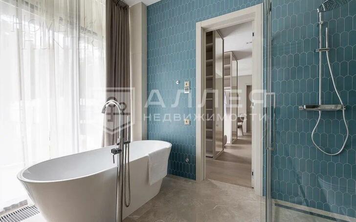 2-этажный коттедж 380 м² с отделкой