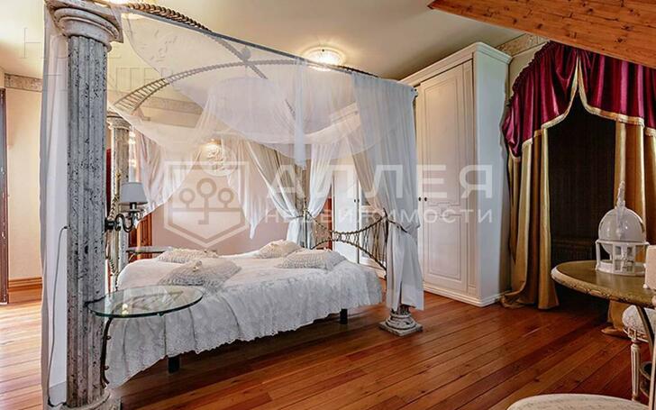 2-этажный коттедж 540 м² с отделкой
