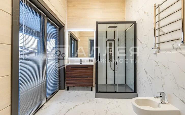 2-этажный коттедж 474 м² с отделкой