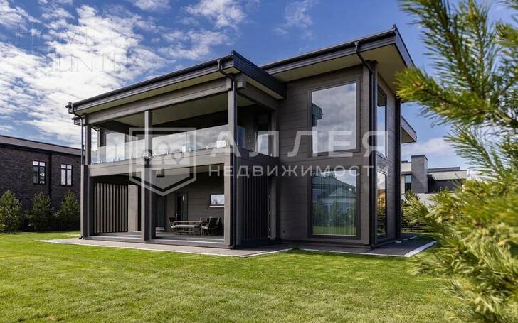 2-этажный коттедж 474 м² с отделкой