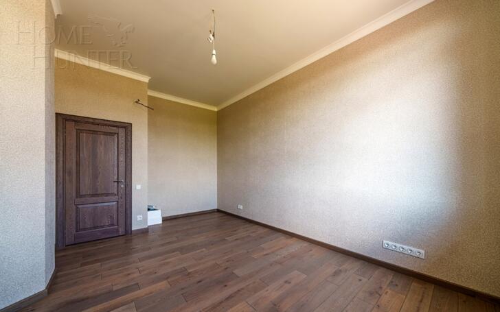 2-этажный коттедж 400 м² с отделкой