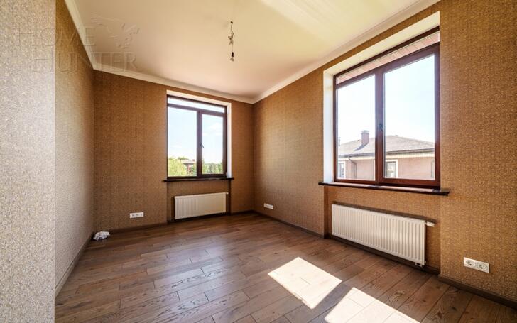 2-этажный коттедж 400 м² с отделкой