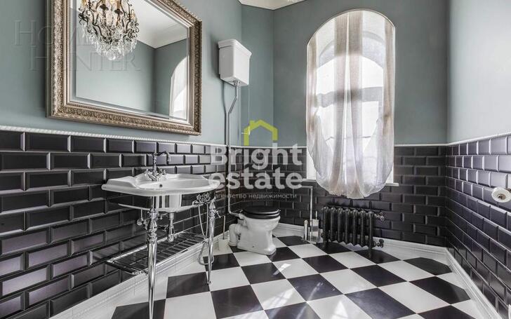 2-этажный коттедж 1 060 м² с отделкой