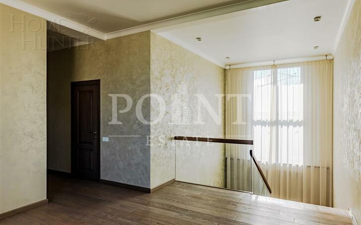 2-этажный коттедж 400 м² с отделкой