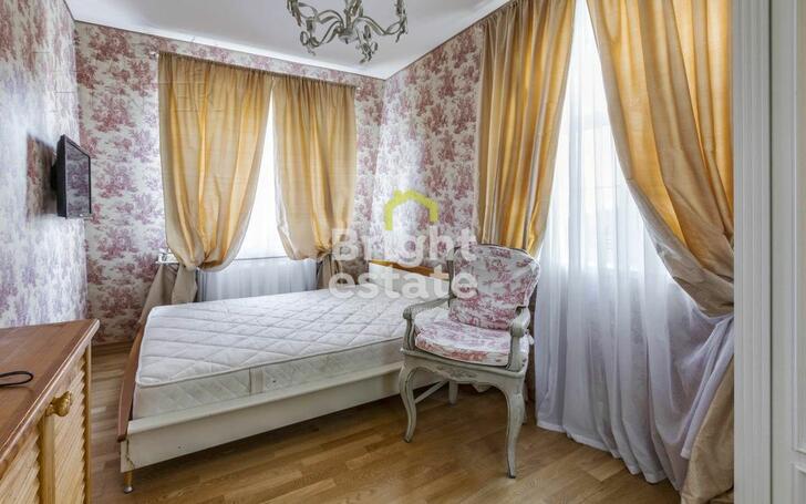2-этажный коттедж 1 060 м² с отделкой