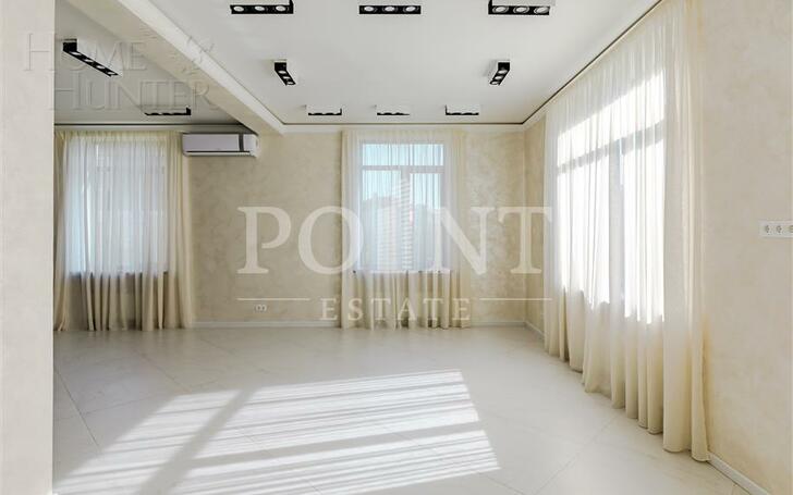 2-этажный коттедж 400 м² с отделкой