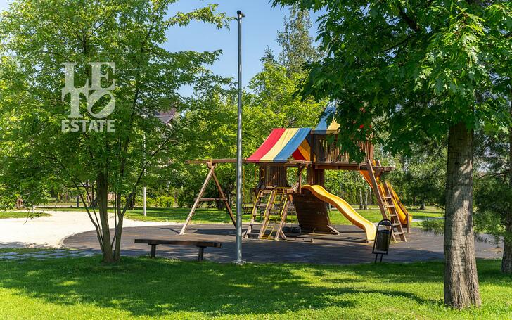 2-этажный коттедж 858 м² без отделки