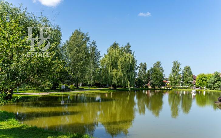 2-этажный коттедж 300 м² с отделкой