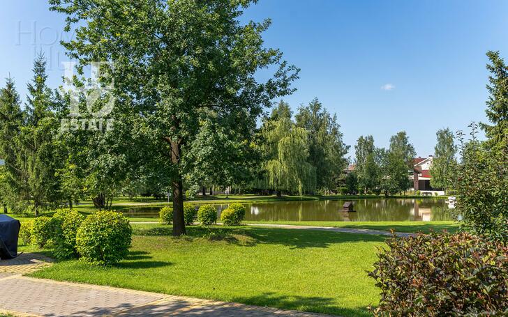 2-этажный коттедж 858 м² без отделки