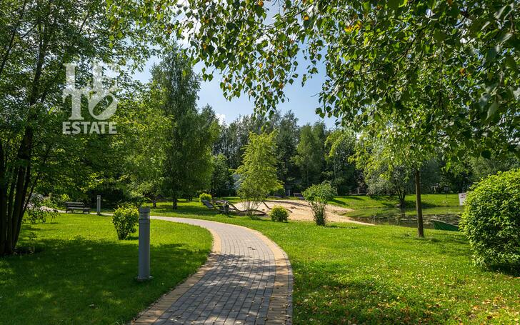 2-этажный коттедж 300 м² с отделкой