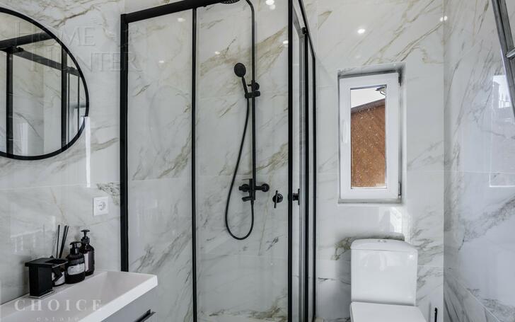 1-этажный коттедж 270 м² с отделкой