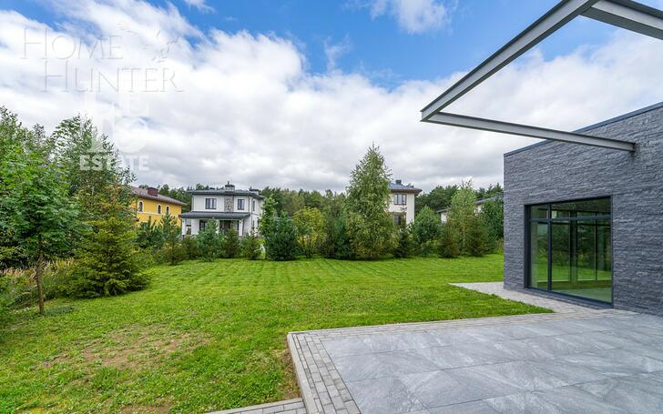 1-этажный коттедж 250 м² без отделки