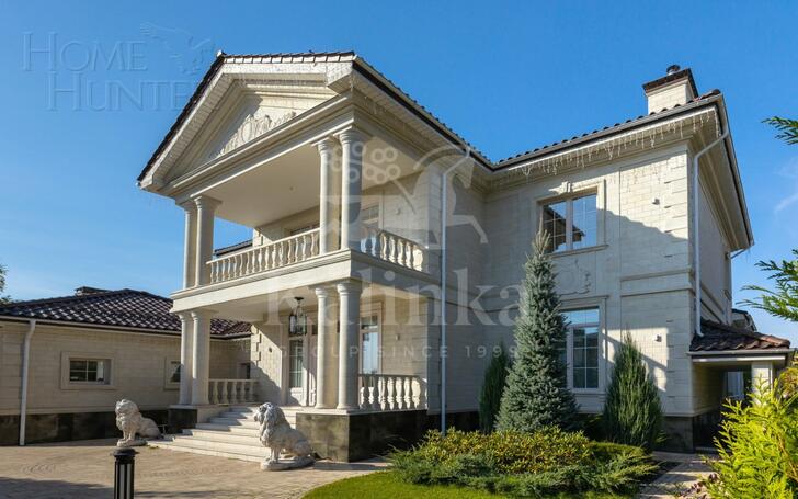 2-этажный коттедж 550 м² с отделкой