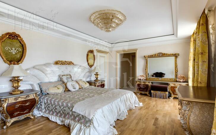 2-этажный коттедж 550 м² с отделкой