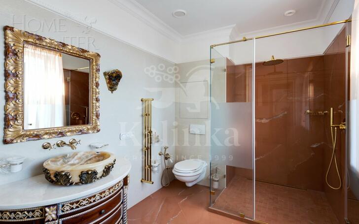 2-этажный коттедж 550 м² с отделкой