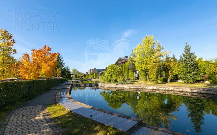2-этажный коттедж 550 м² с отделкой