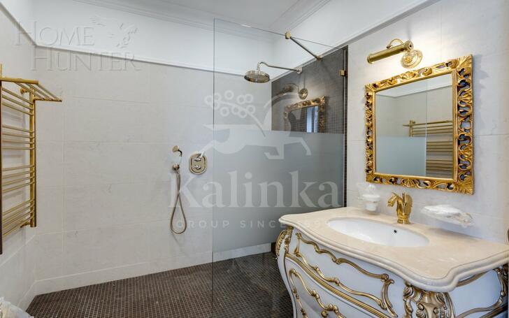 2-этажный коттедж 550 м² с отделкой