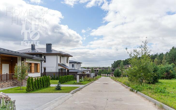 1-этажный коттедж 250 м² без отделки
