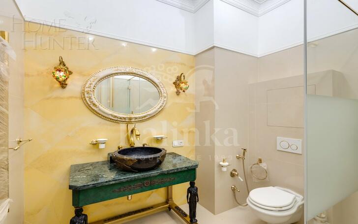 2-этажный коттедж 550 м² с отделкой