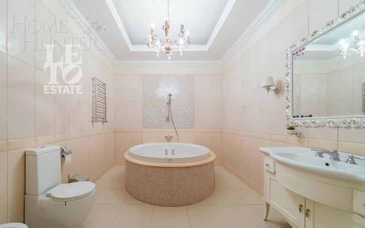 2-этажный коттедж 1 000 м² с отделкой