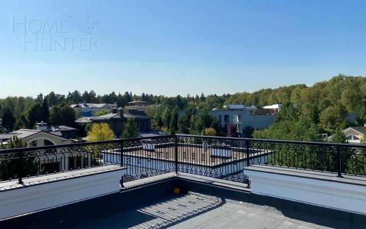 3-этажный коттедж 985 м² с отделкой
