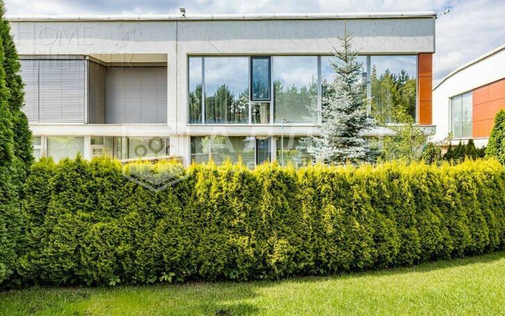 2-этажный таунхаус 390 м² с отделкой