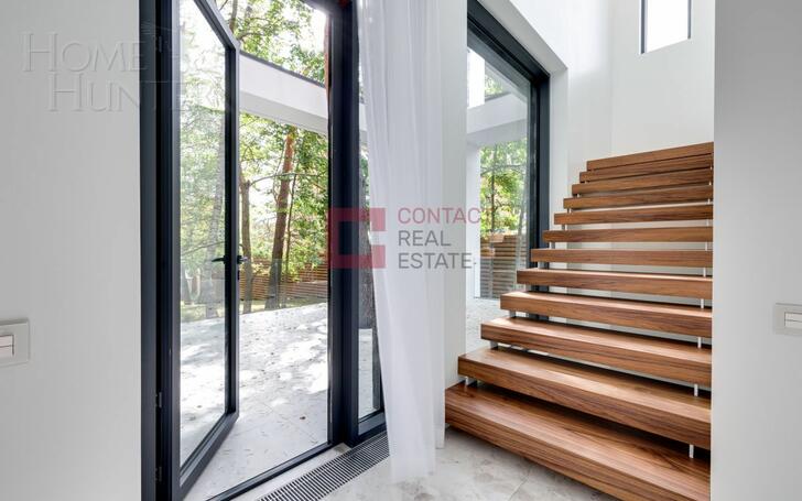 2-этажный коттедж 650 м² с отделкой