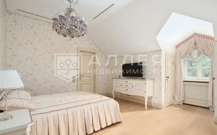 2-этажный коттедж 1 211 м² с отделкой