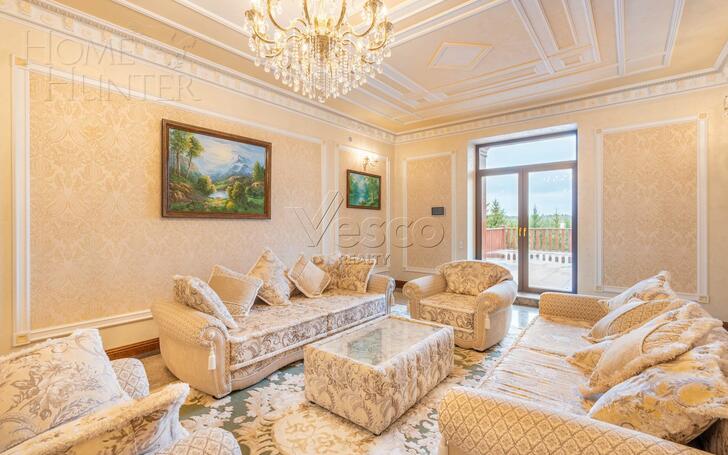 4-этажный коттедж 3 050 м² с отделкой