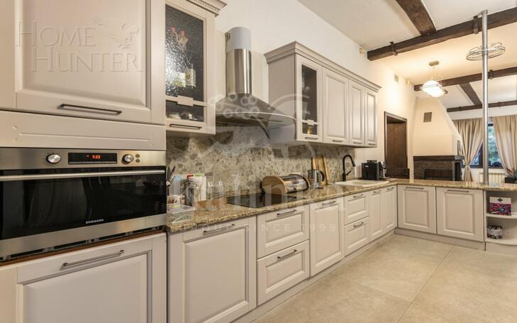 2-этажный коттедж 600 м² с отделкой