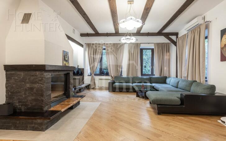 2-этажный коттедж 600 м² с отделкой