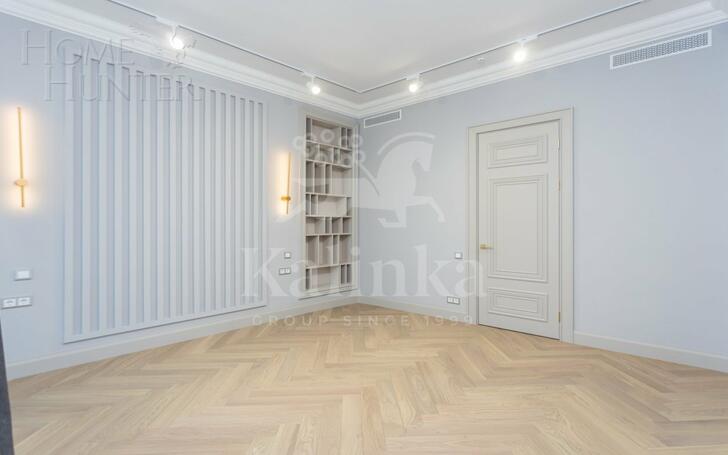 5-КОМН. КВАРТИРА С ОТДЕЛКОЙ 160 М² НА 23 ЭТАЖЕ