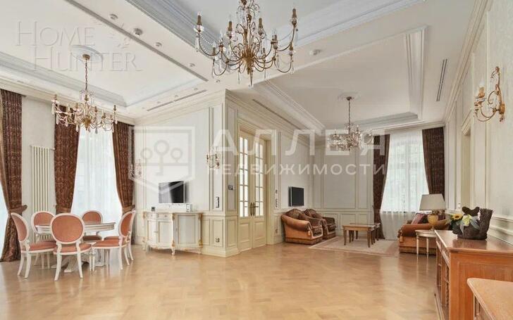 2-этажный коттедж 1 211 м² с отделкой