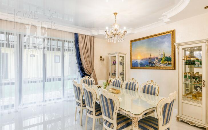 2-этажный таунхаус 251.7 м² с отделкой
