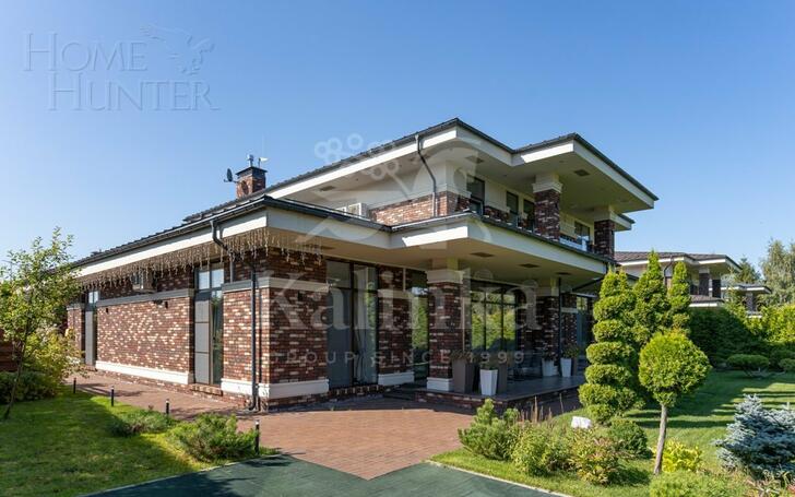 2-этажный коттедж 520 м² с отделкой