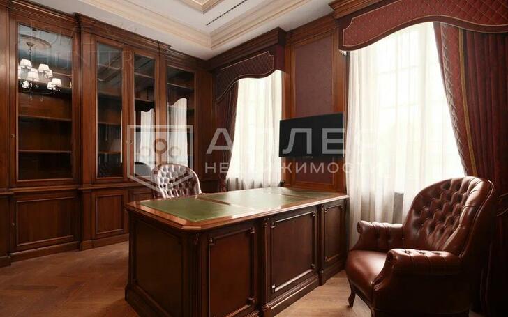 2-этажный коттедж 1 211 м² с отделкой
