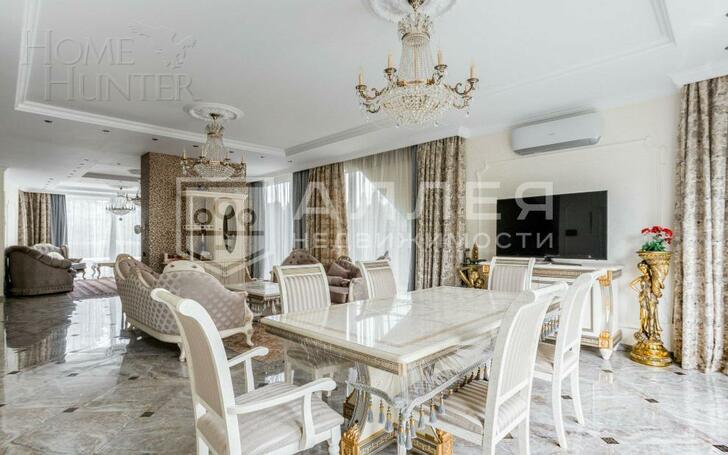 2-этажный таунхаус 390 м² с отделкой