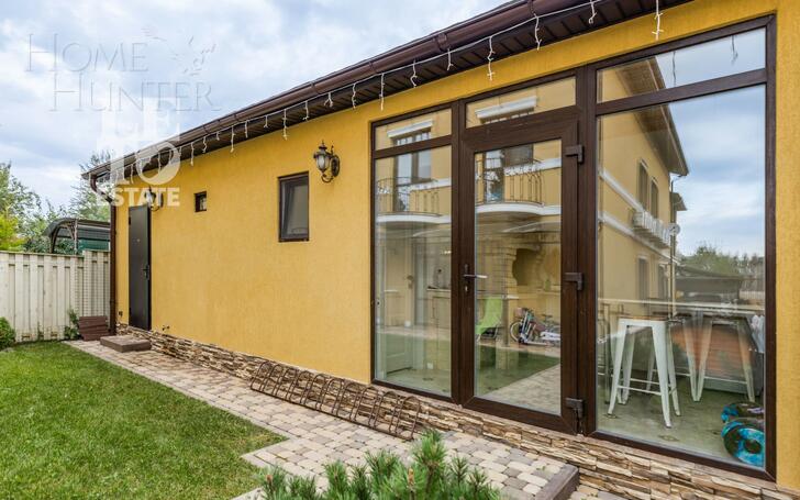 2-этажный таунхаус 251.7 м² с отделкой
