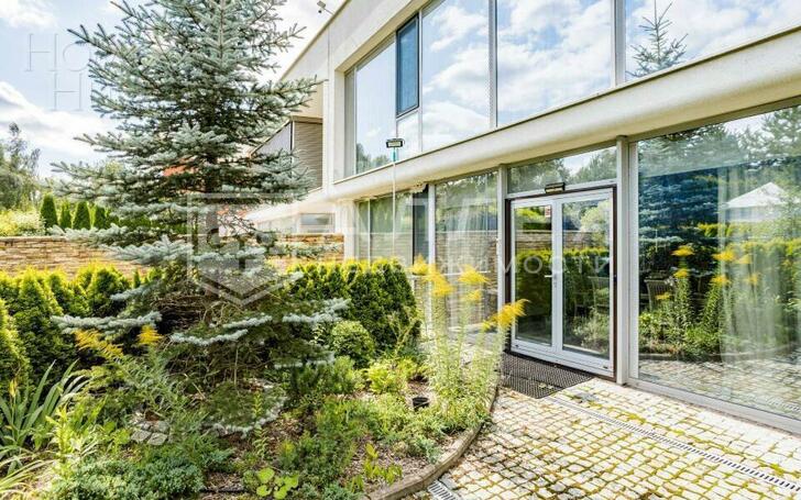2-этажный таунхаус 390 м² с отделкой