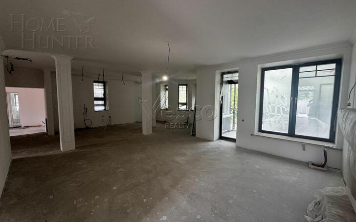 2-этажный коттедж 450 м² без отделки