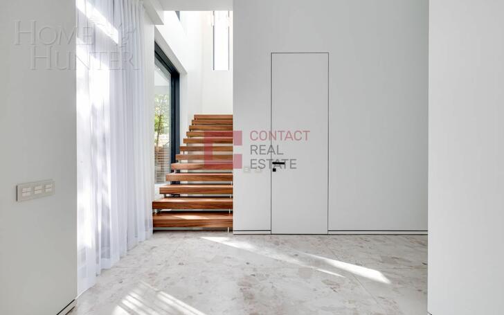 2-этажный коттедж 650 м² с отделкой