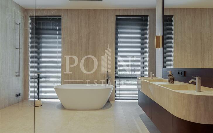 2-этажный коттедж 750 м² с отделкой