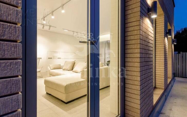 1-этажный коттедж 250 м² с отделкой